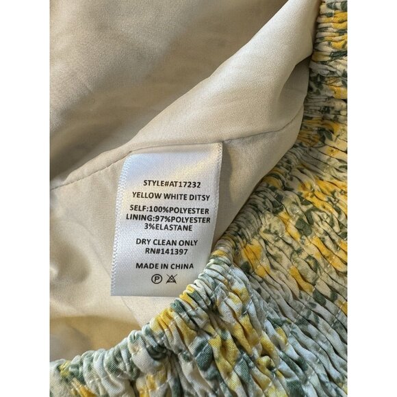 ASTR Womens Floral Smocked Top Medium Yellow Puff Sleeve Cropped Boning NWT - Picture 10 of 12